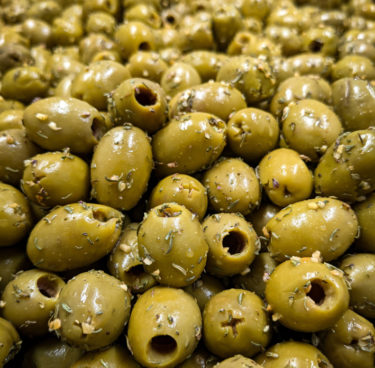 photo olives apéritives - cuisine originale restaurant Vieux Lyon Comptoir phénix