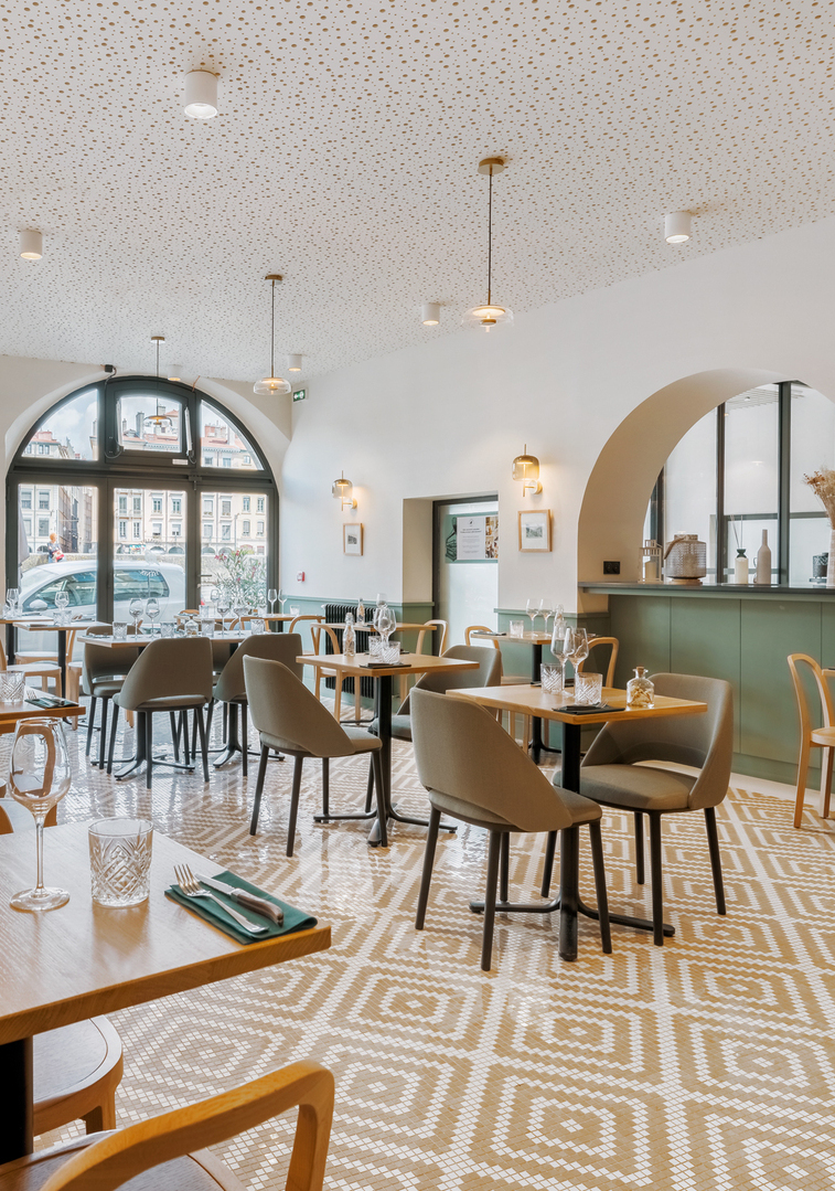 privatization restaurant lyon11